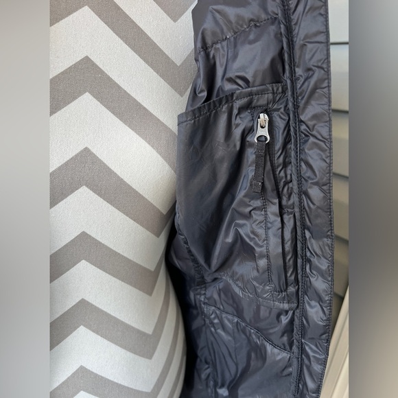 Eddie Bauer Women's Luna Peak Water Resistant 550 Down Parka - Picture 4 of 11